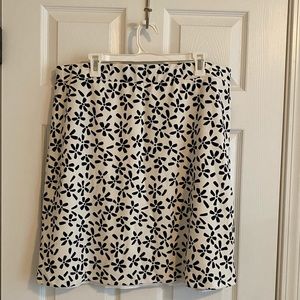Le Lis Maura Floral Zippered Pocket Skirt